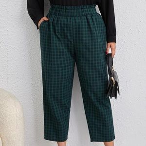 Plus Size Plaid Tartan Pants 4X (Size 20)